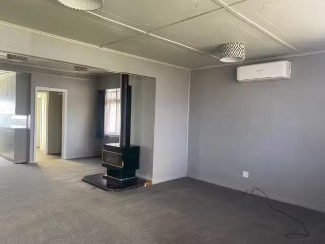 House for sale in Fairdown, West Coast