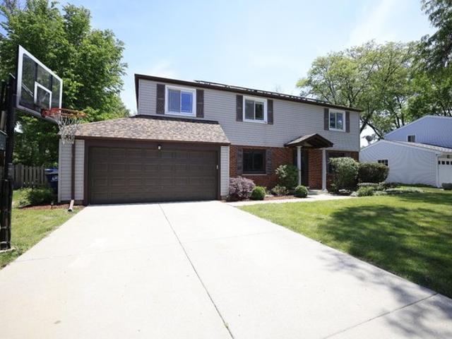 House for sale in Deerfield, Illinois