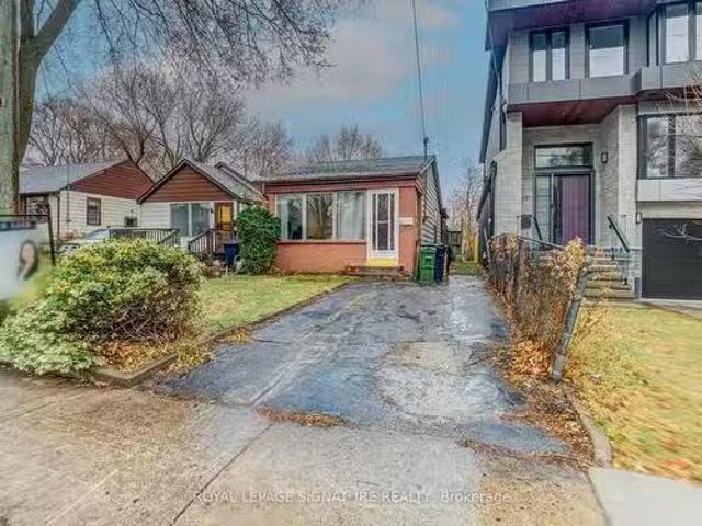 House for sale in Woburn, Ontario