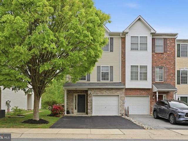 Townhouse for sale in Delaware