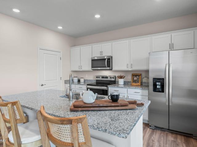 House for sale in Cecilia, Kentucky