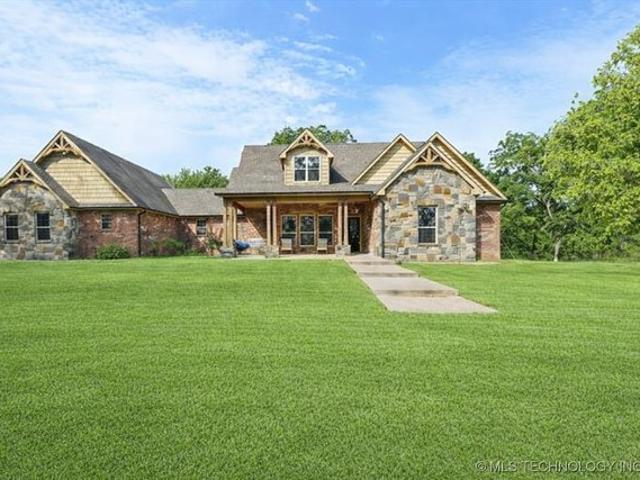 Farm for sale in Fort Gibson, Oklahoma