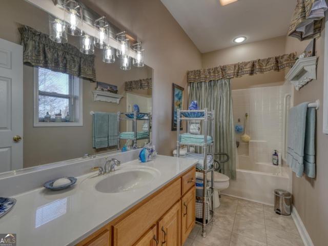 Condo for sale in Hiawassee