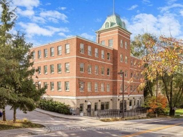 Office for sale in York, Ontario