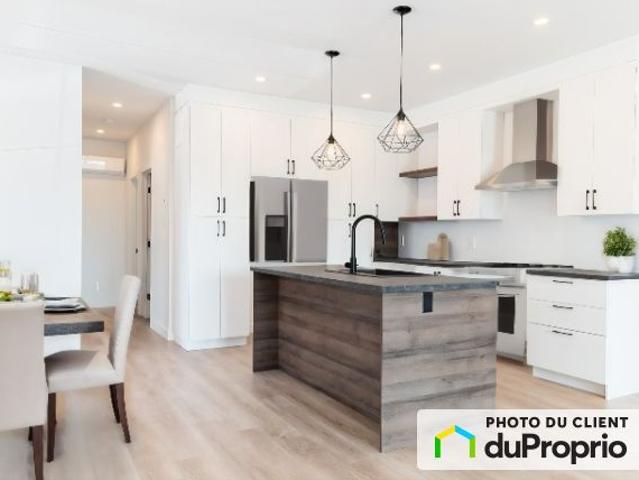 Apartment for rent in Cowansville, Estrie