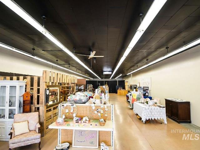 Commercial for sale in Payette, Payette County