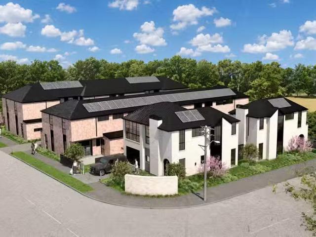 House for sale in Chaslands, Canterbury