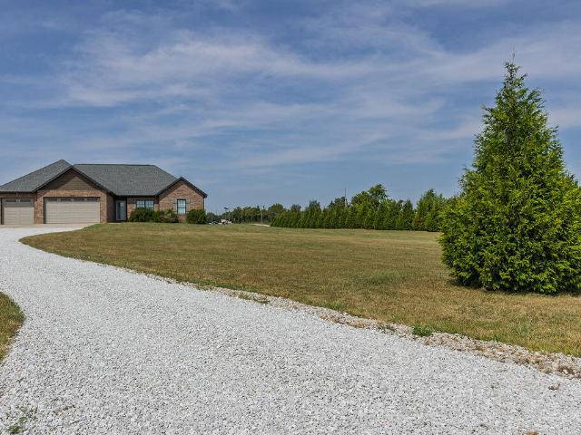 House for sale in Clever, Missouri