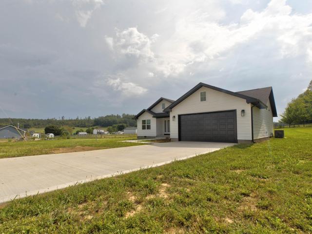 House for sale in Jeffersonville, Kentucky