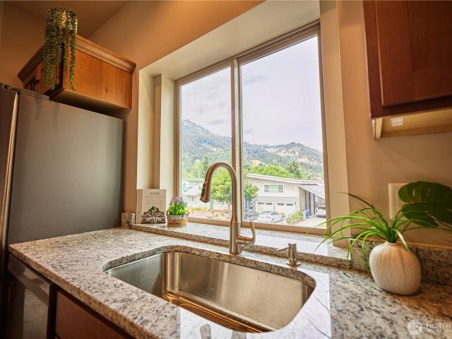 Condo for sale in Leavenworth