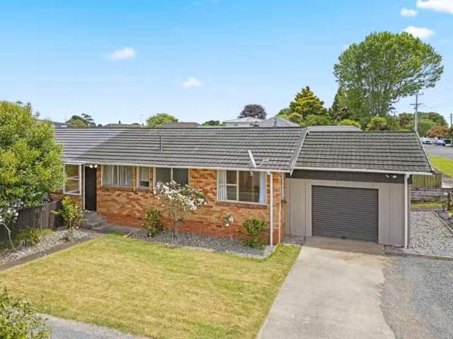 House for sale in Papakura