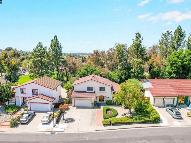 House for sale in Hercules, California