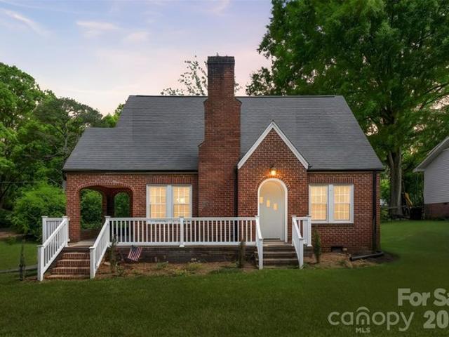 House for sale in Oakboro, North Carolina