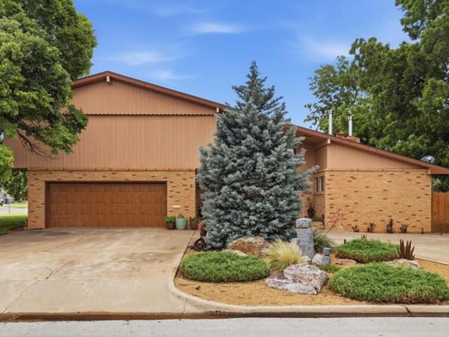 House for sale in Cherokee, Oklahoma