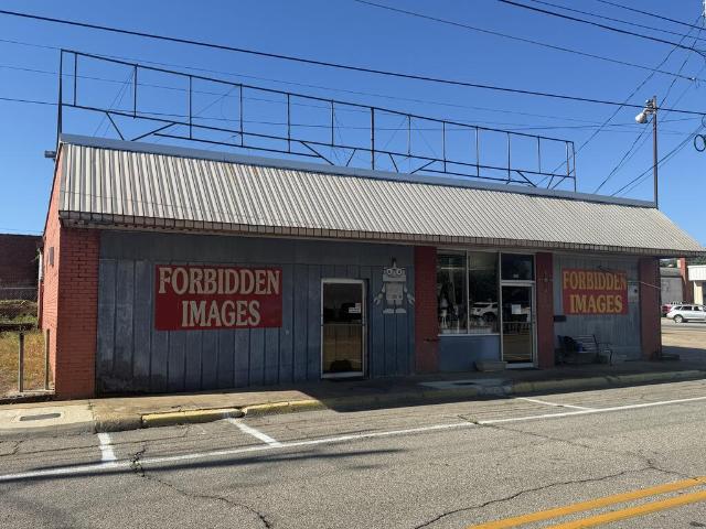 Commercial for sale in Dothan, Alabama