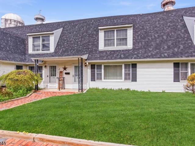 Property for sale in Newton, New Jersey