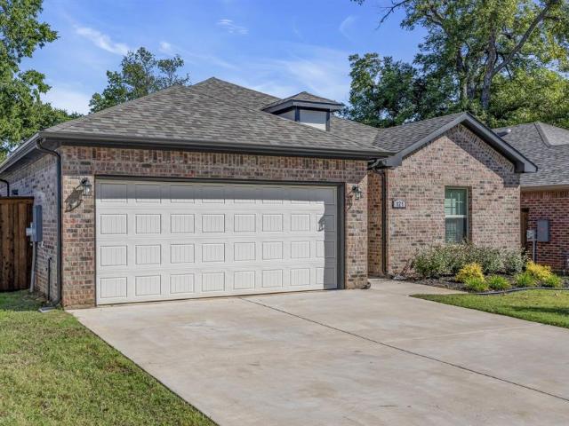 House for sale in Denison, Texas