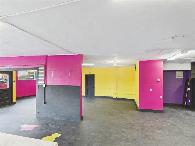 Commercial for sale in Ark