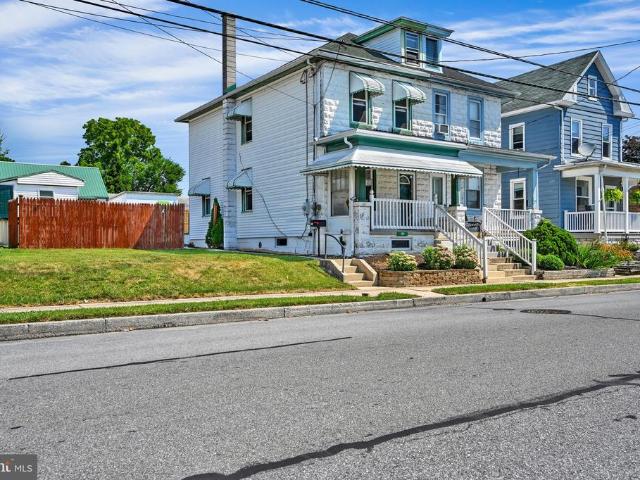 Townhouse for sale in Lebanon, Pennsylvania