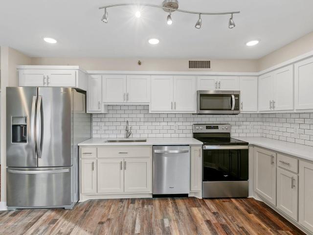 House for sale in Hennepin, Minnesota