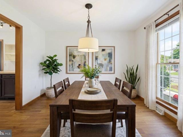 Townhouse for sale in Bowmansville, Pennsylvania