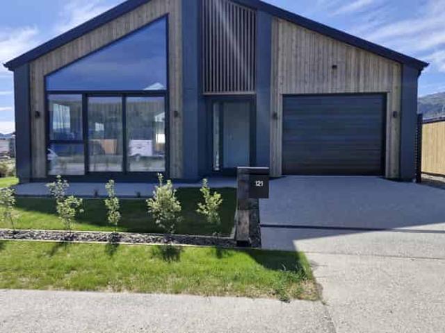 House for rent in Otakou