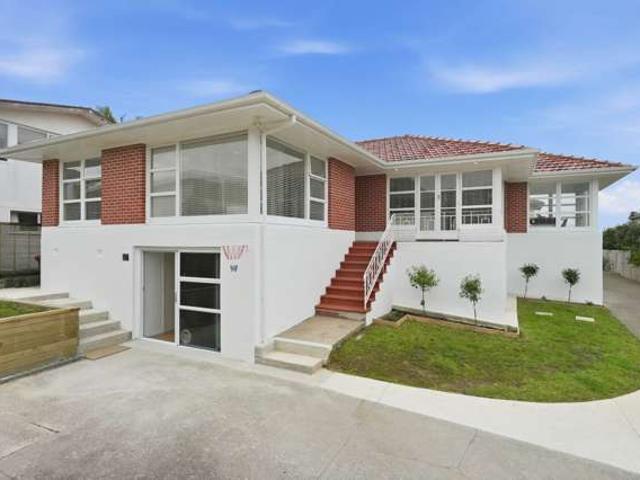 House for sale in Howick