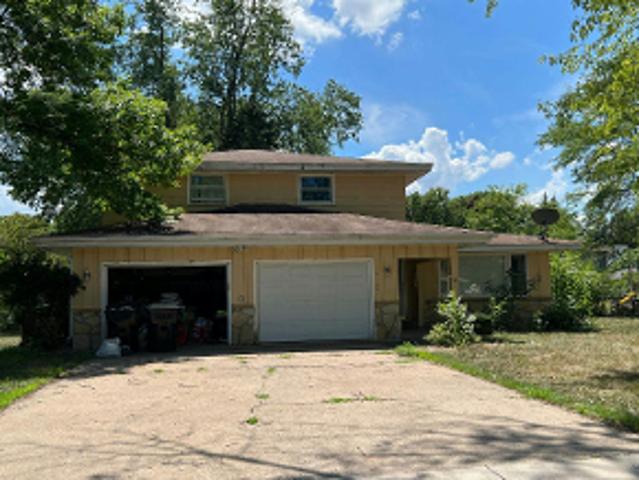House for sale in Coon Rapids, Minnesota