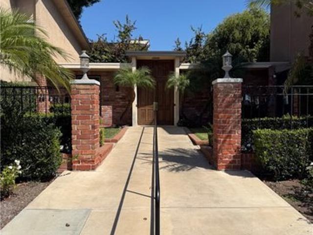 Condo for sale in Seal Beach, Orange County