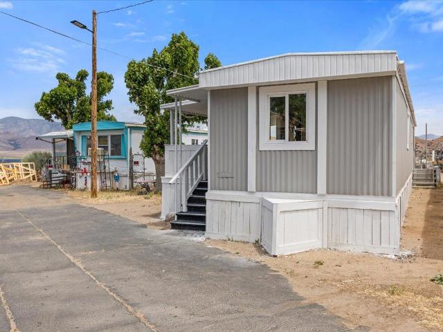 House for sale in Lake Isabella