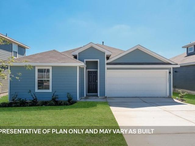 House for sale in Dale, Texas