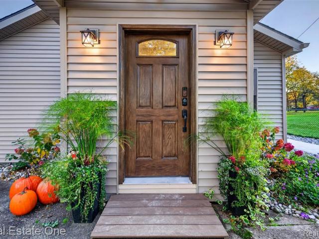 House for sale in Davison, Genesee County