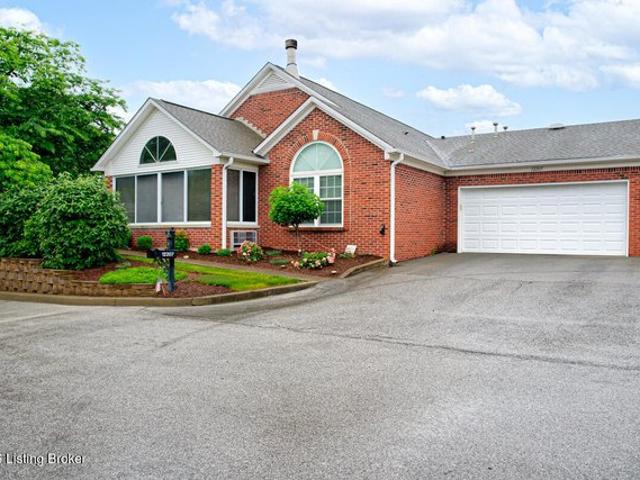 Condo for sale in Jeffersontown, Kentucky