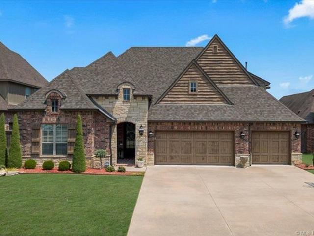 House for sale in Bixby, Oklahoma