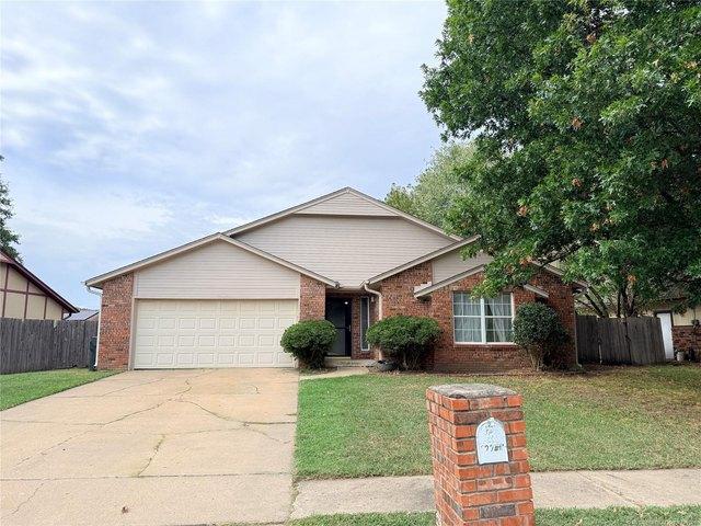 House for sale in Owasso, Tulsa County