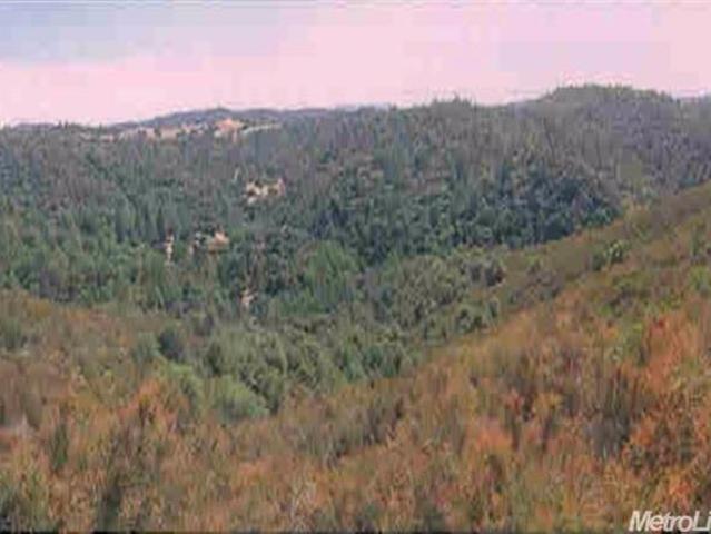 Land for sale in Mokelumne Hill, California