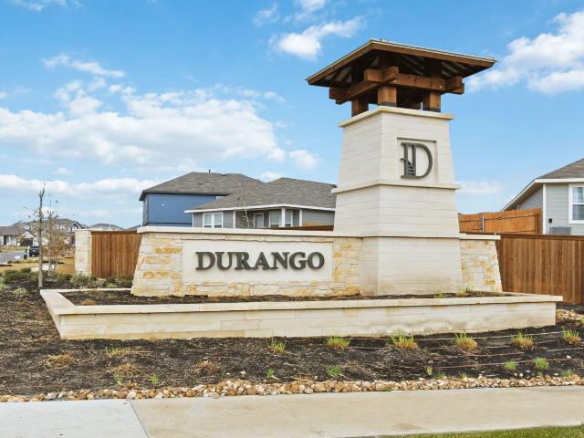 House for sale in Dale, Texas