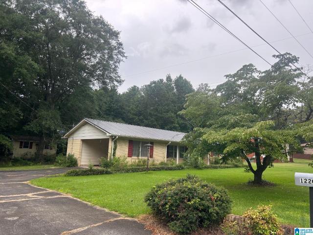 House for sale in Anniston, Alabama