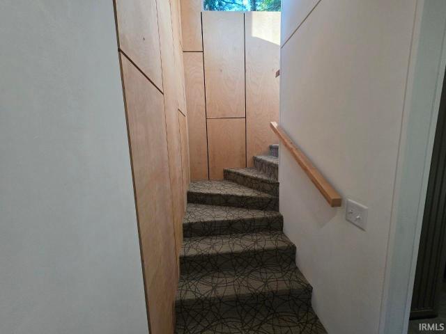 House for sale in Oakland City, Indiana
