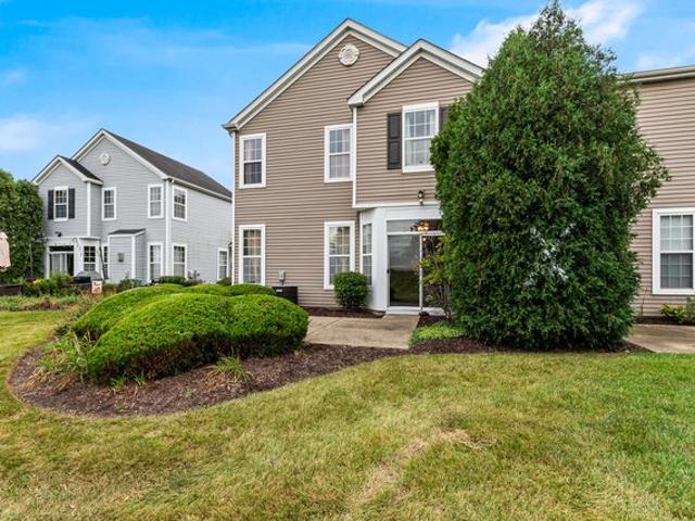 Condo for sale in Plainfield, Will County