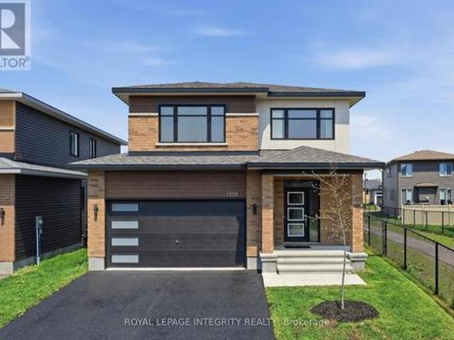 House for sale in Clarence-rockland, Ontario