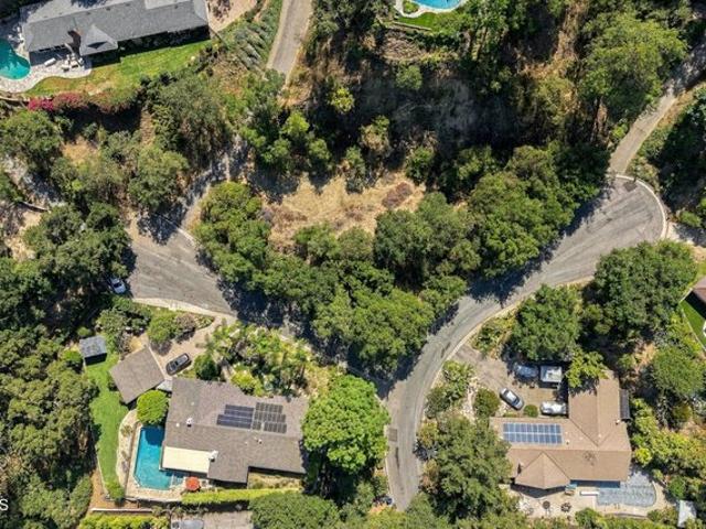 Land for sale in La Canada Flintridge, California