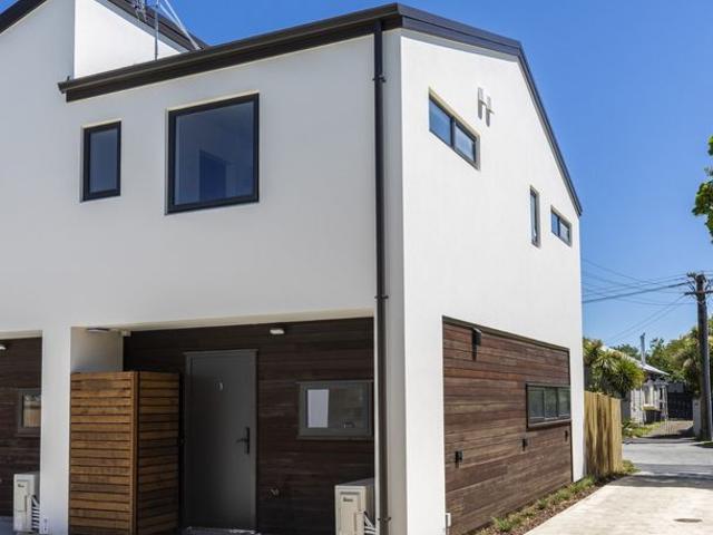 House for rent in Edgeware, Canterbury