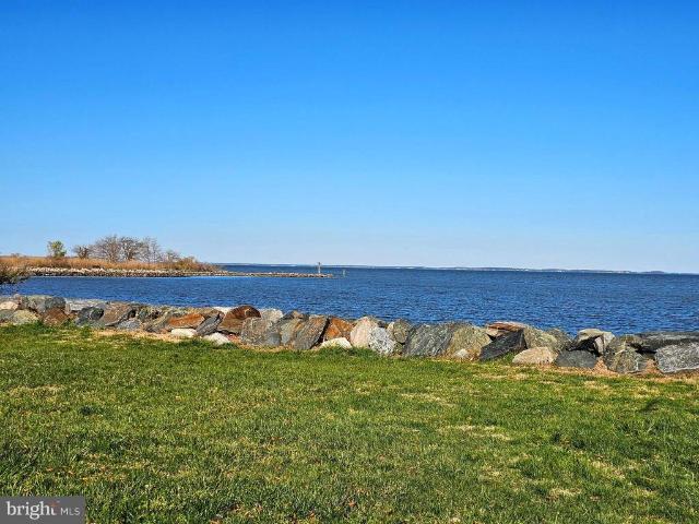 House for sale in Shady Side, Maryland