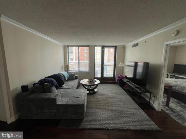 Condo for sale in Virginia