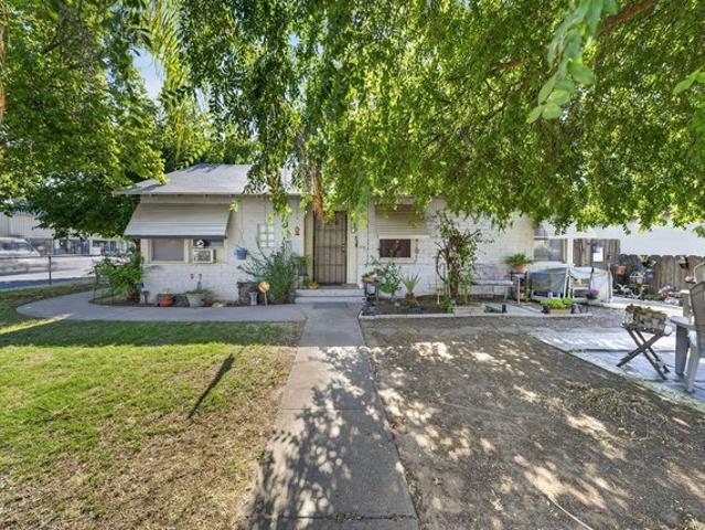 House for sale in Tulare, California