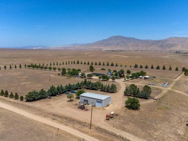 Farm for sale in New Cuyama, Santa Barbara County