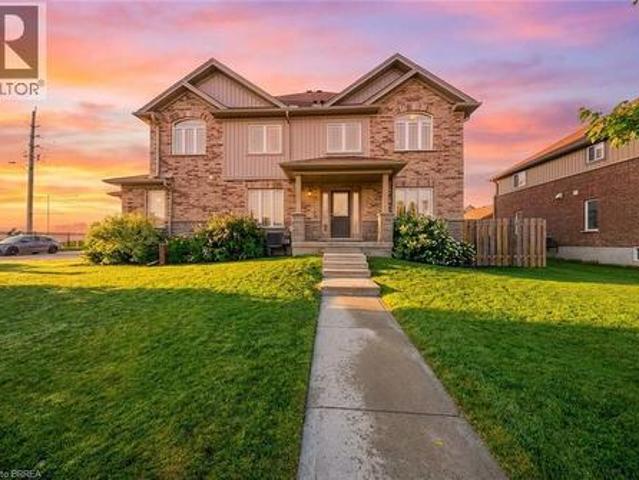 Townhouse for sale in London, Southwestern Ontario