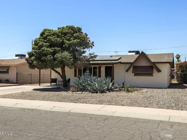 House for sale in Apache Junction, Arizona