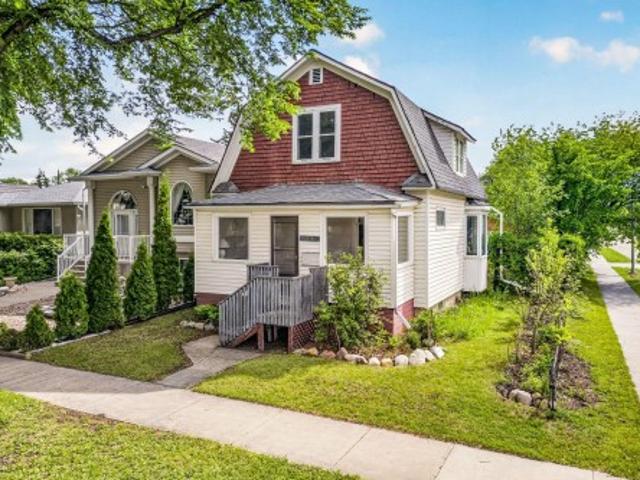 House for sale in Wedgewood, Alberta